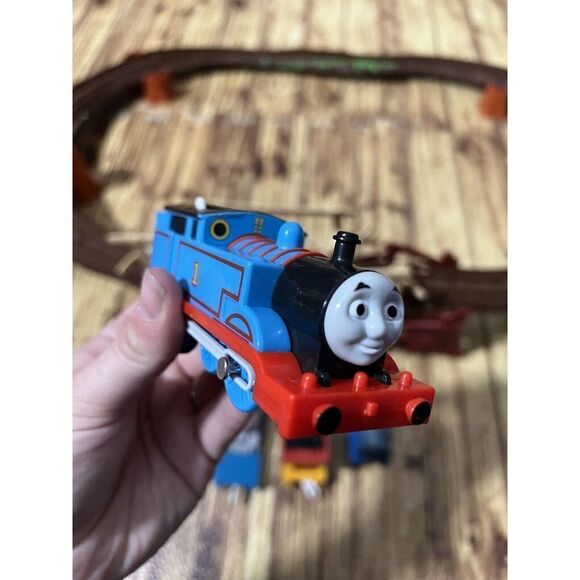 Thomas & Friends Trackmaster Railway Shake Shake Bridge With Trains - Picture 7 of 12